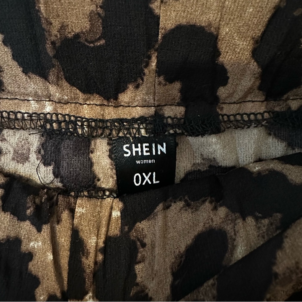3/$20 Leopard Printed Shorts - Picture 2 of 4